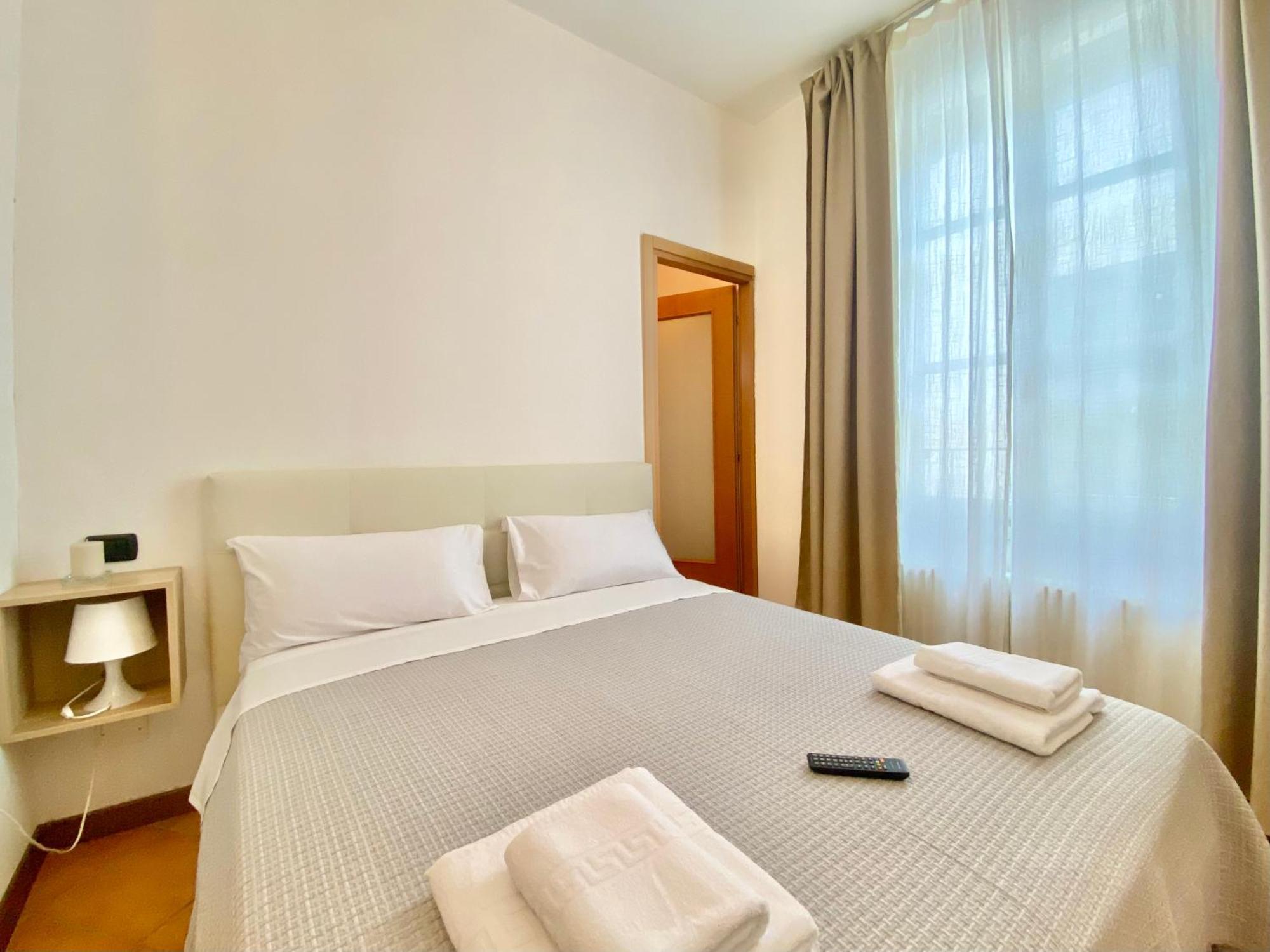 I Portici Del Centro Hotel Como Eksteriør billede